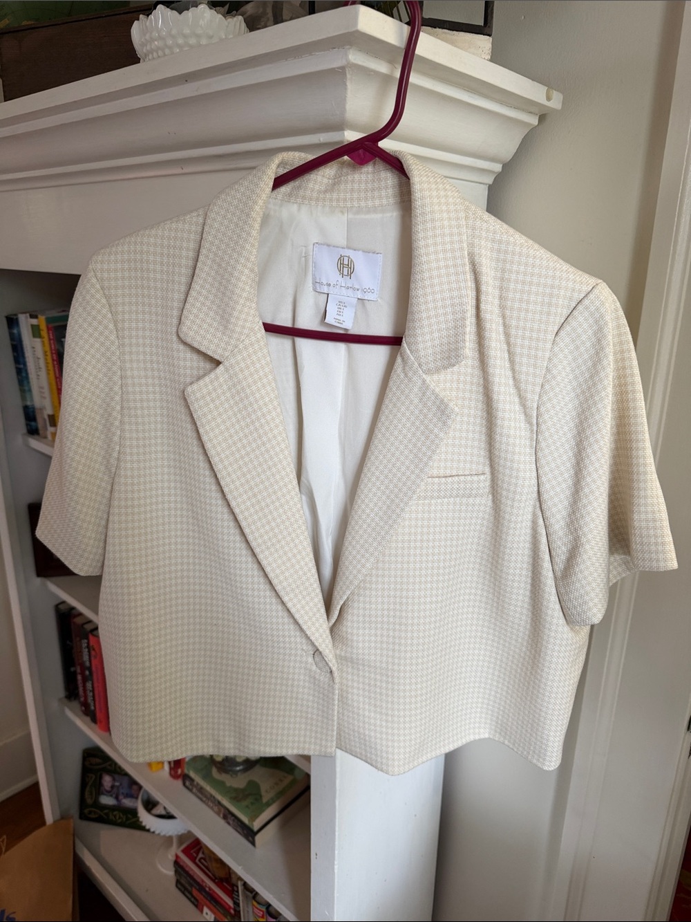 House of Harlow 1960 Cream Cropped Short-Sleeve Blazer